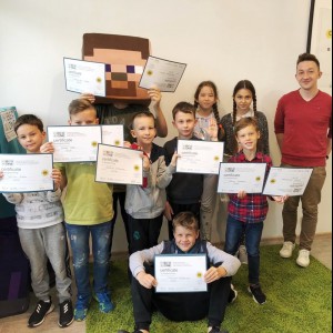 Самая новая и самая крутая локация Екатеринбурга на ул. Московская, 77 открыта! - КИБЕРшкола программирования для детей, компьютерные курсы для школьников, начинающих и подростков - KIBERone г. Заринск